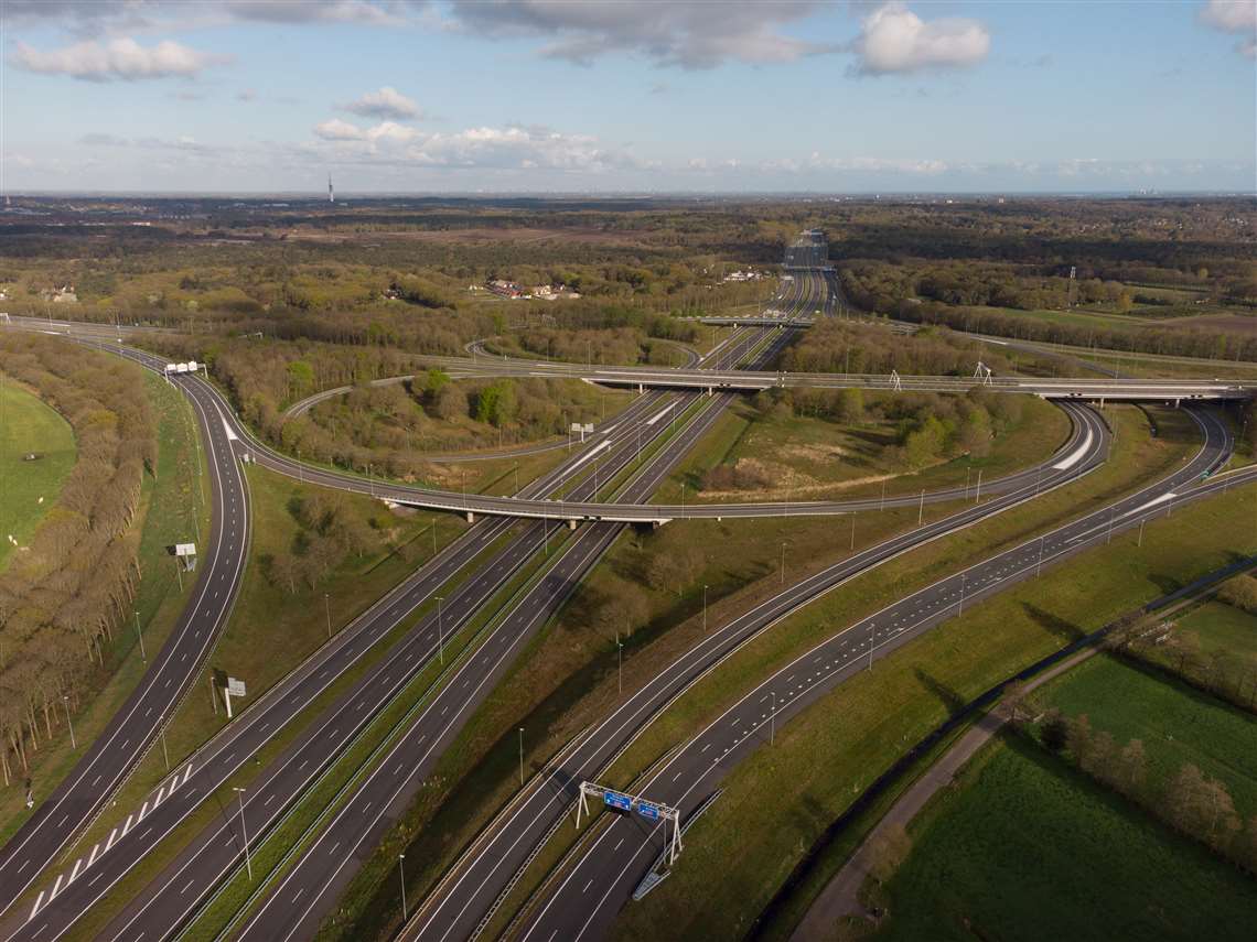 Fluor Welcomes New Approach To Dutch Road Project - Scaffold & Access