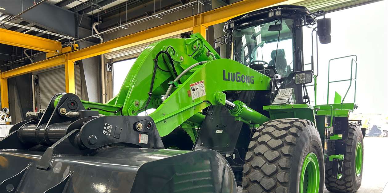 LiuGong displays proven battery-electric loader - Scaffold & Access