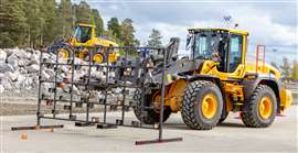 In ‘The Wall of Bricks’, competitors had to use a stick attached to the pallet forks on an L120H wheeled loader to knock down ten bricks placed in a wall structure.