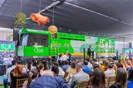 First H2 fuel cell locomotive in South America